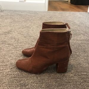 Women’s Zara velvet booties